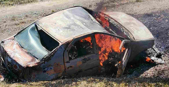 Kod Gradiške se zapalio automobil, vozač poginuo