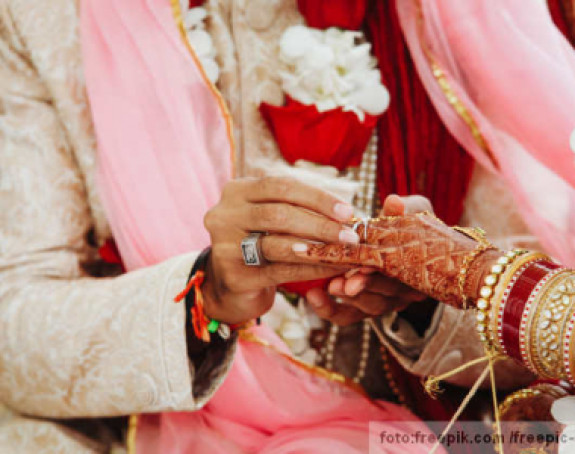 BIZARNO: Mlada umrla na venčanju mladoženja na kraju oženio njenu sestru!