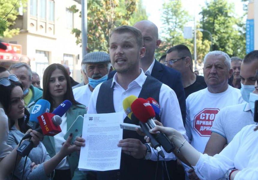 Stanivuković saslušan u policiji, izdato i rješenje o rušenju dijela restorana "Agape"