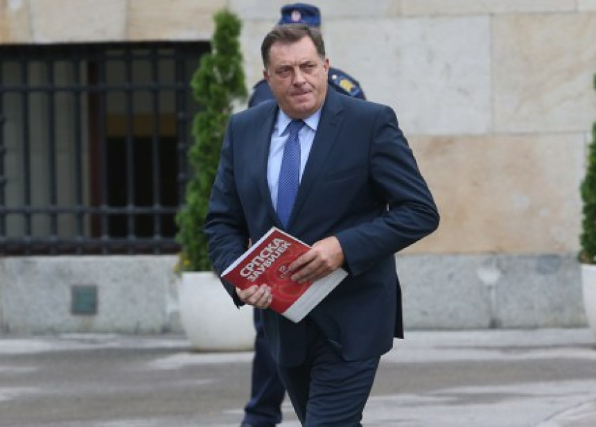 Iznosi netačne podatke i hvali se dobrim stanjem