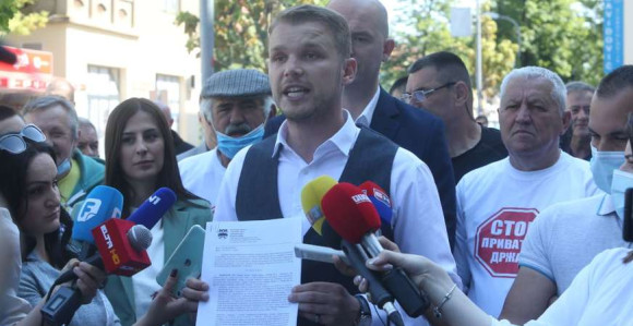 Stanivuković saslušan u policiji, izdato i rješenje o rušenju dijela restorana "Agape"