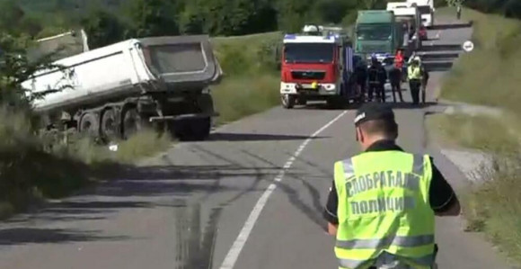 Teška nesreća: Četvoro poginulo kod Loznice