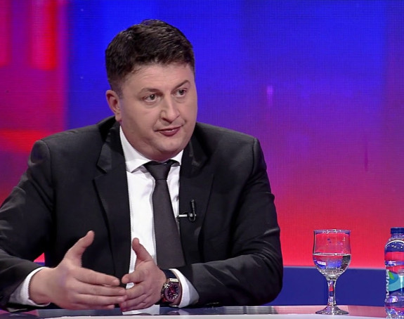 Радовић демолирао Додикову рачуницу о бољем животу