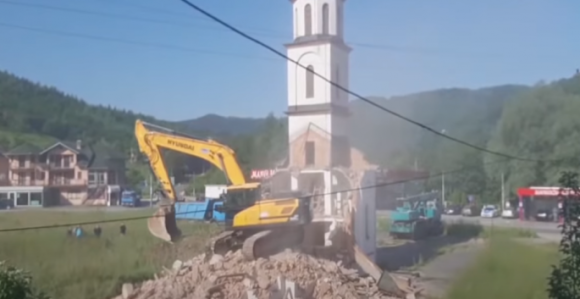 Dodik nekad: Iz inata Crkva neće biti srušena! Danas crkva srušena!
