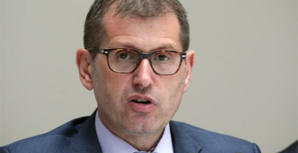 Rebić: Čedomir Jovanović oštetio policijsko vozilo