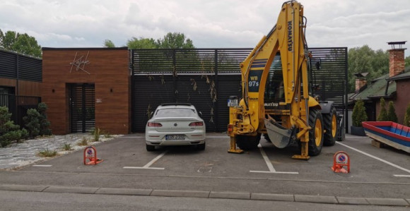 Sin predsjednice Srpske parkirao automobil uz bager