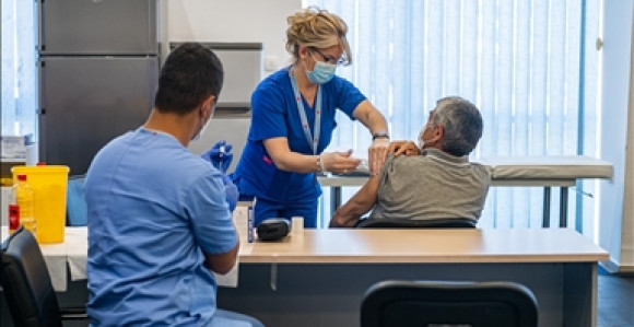 U bečkim bolnicama posao samo za vakcinisane