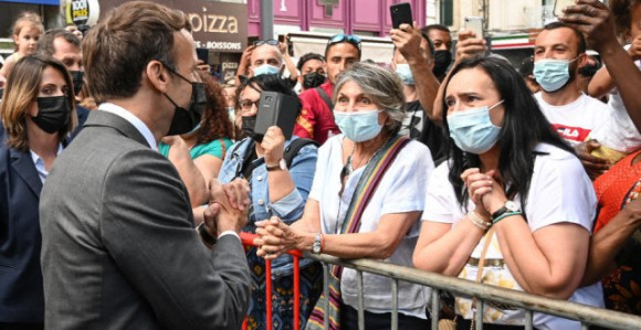 Kako je Makron ošamaren, ugao drugi (VIDEO)