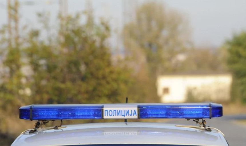 Policajac na poslu preminuo od srčanog udara