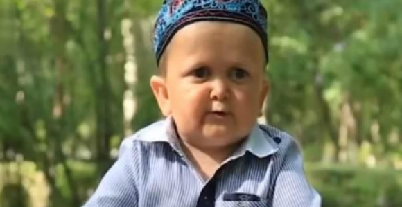 "Mini Kabib" iz Rusije nije dete on je odrastao čovek!