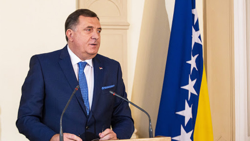 Da li Milorad Dodik zna kud goni?