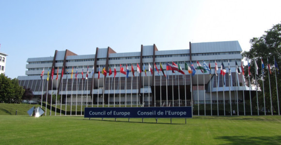 Provedite presude Suda ili idete iz Savjeta Evrope!