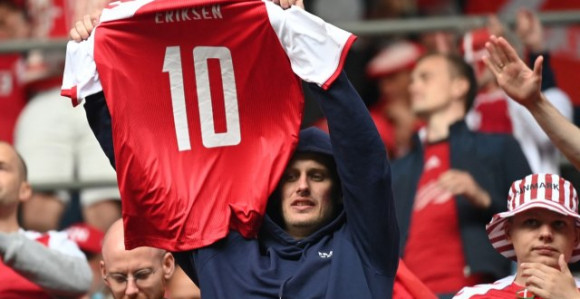 Eriksen je dobro! Utakmica se nastavlja
