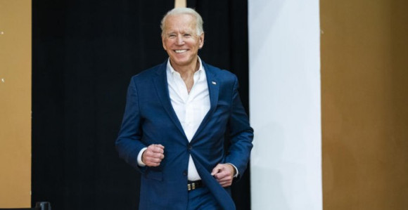 Bajden se ne usuđuje pred novinare sa Putinom