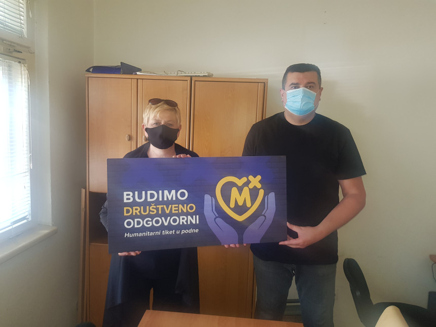 Za Osmijeh više: Mozzart obradovao udruženje iz Nevesinja