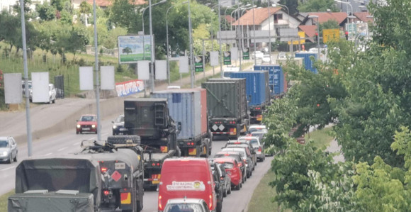 NATO konvoj ponovo prošao Banjalukom (VIDEO)