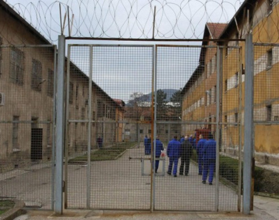 Zatvorenik preko ograde pobjegao iz KPZ Zenica