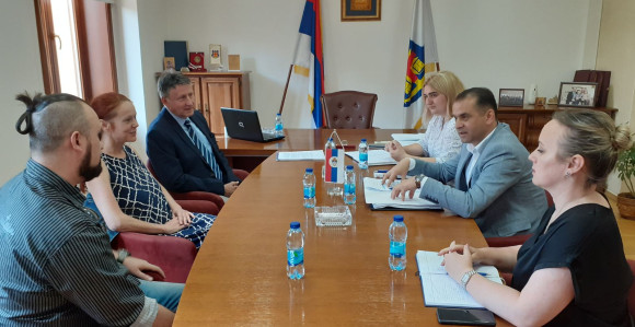 Potpisan memorandum o saradnji Šamca i CRS