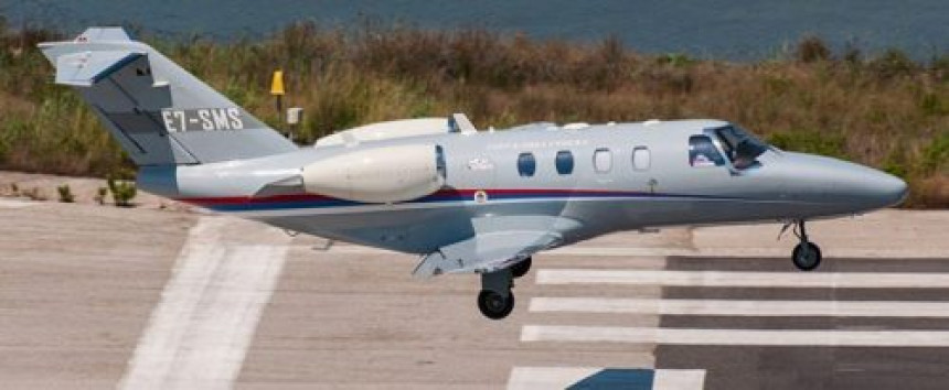Влада Српске отворила авио линију за Тиват?!