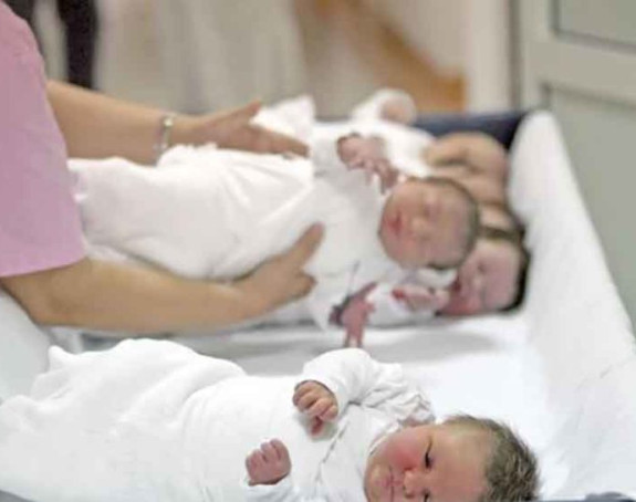 Srpska bilježi blagi rast rođene djece u ovoj godini