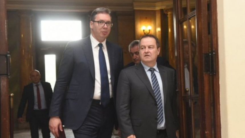 Vučić upoznao stranke o dijalogu sa Prištinom