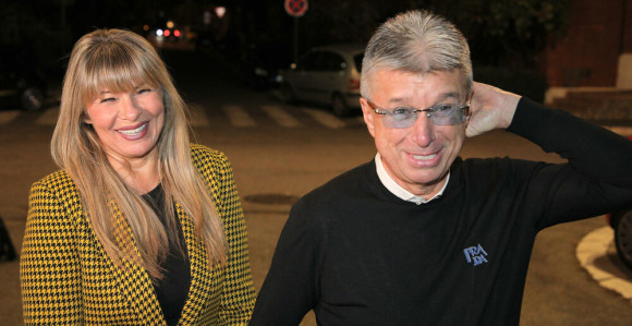 Сузана пала у несвест кад је видела необичан поклон од Саше!