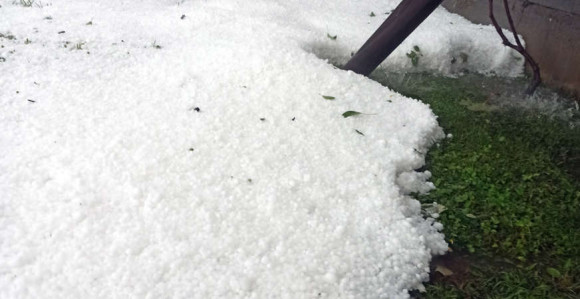 Jako nevrijeme s kišom i gradom pogodilo Miliće