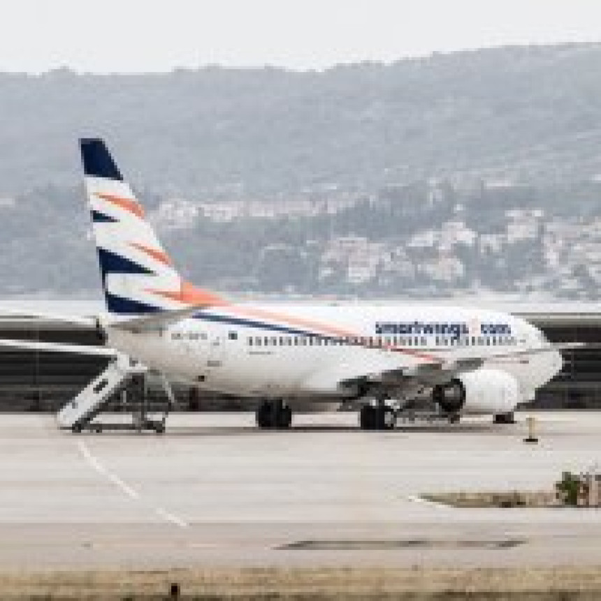 Lažna dojava o bombi u čaškom avionu