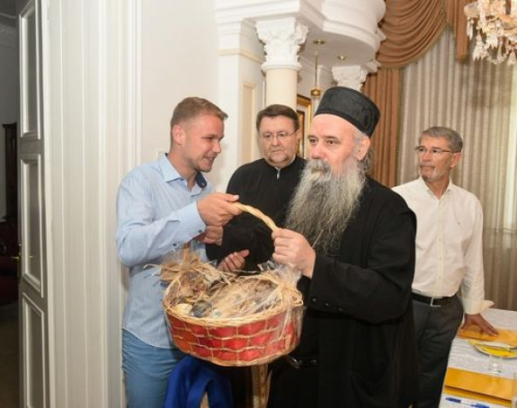 Stanivuković obećao pomoć za obnovu crkve u Tuzli