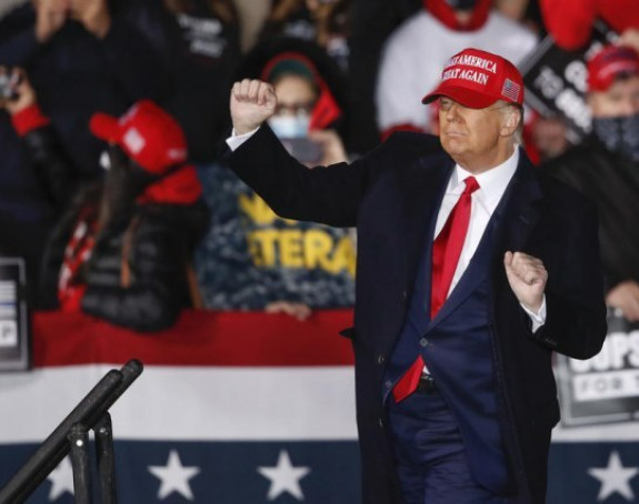 Tramp najavljuje  povratak: Učinimo Ameriku velikom!