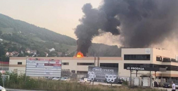 Požar u Sarajevu: Vatra guta pogon pekare MBA