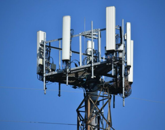 Da li komercijalne TV stanice u BiH od 1. septembra moraju prestati sa radom?!