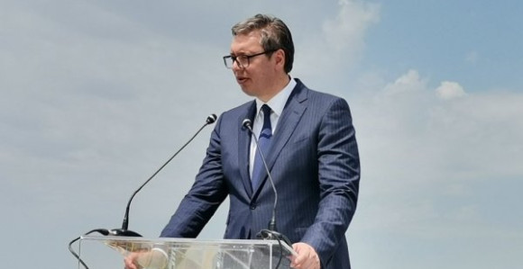 Неки кажу да су хашке судије за то узеле велики новац...