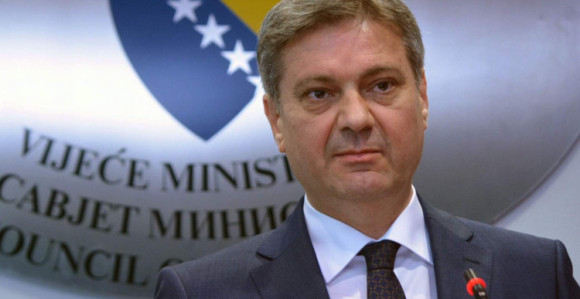 Potvrđeno: Denis Zvizdić napustio SDA Bakira Izetbegovića