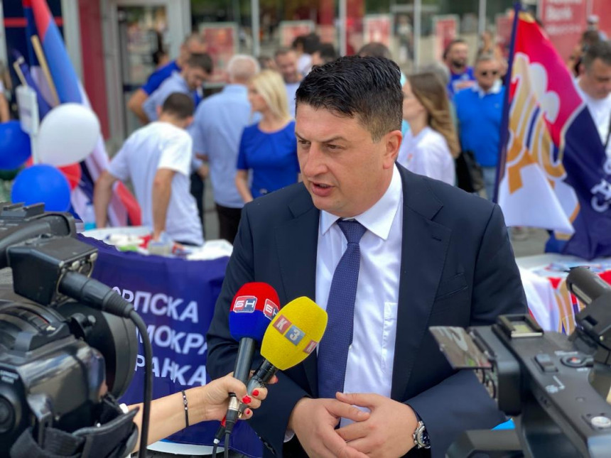 SDS krenuo u akciju u Banjaluci: "Sačuvaj glas" (VIDEO)