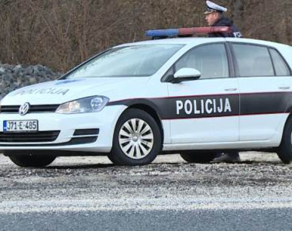 Аутомобил слетио с коловоза, погинуо возач