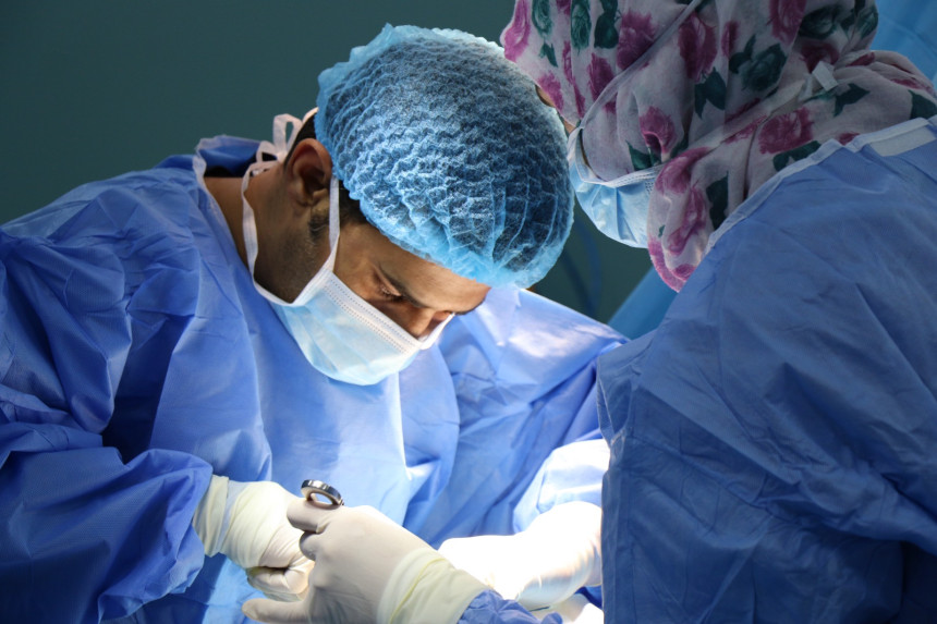 Uklonili tumor pa od lopatice napravili vilicu