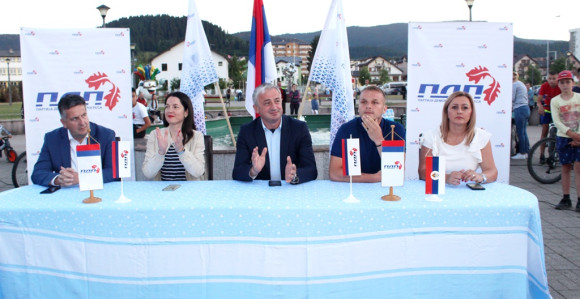 "Vlast opustošila Srpsku, narod želi promjene"