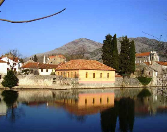 Medžlis IZ: Mi se bavimo vjerom, a ne politkom