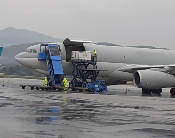 Mađarska donirala vakcine BiH: "Ovo je najveća donacija"