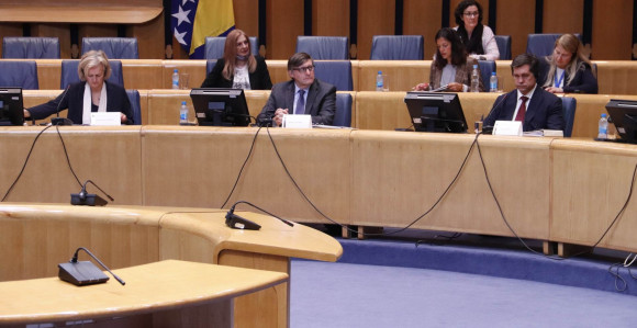 Zvaničnici EU i SAD u nemogućoj misiji u BiH