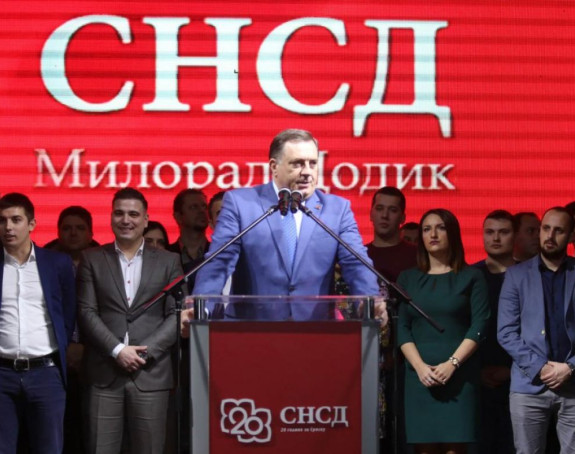 Novi sukobi bukte u SNSD-u, Dodik sve više pogubljen!