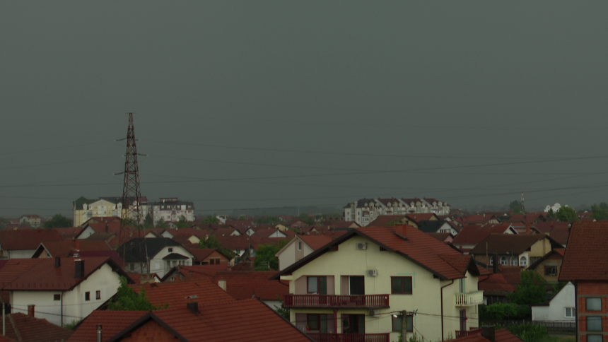 Olujno nevrijeme zahvatilo Semberiju