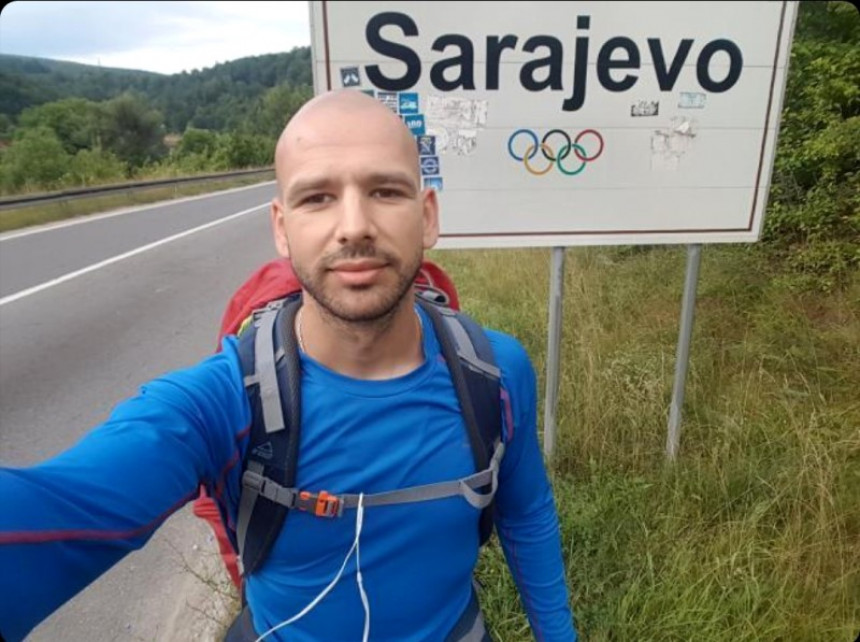 PODVIG: Basurić prepješačio 480 km do Ostroga