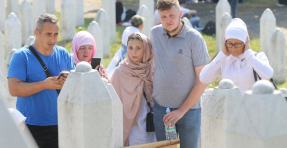 Danas sahrana 19 lica stradalih u Srebrenici 1995.
