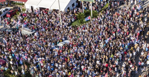 "Najveći anti-vladin protest u komunističkoj zemlji u prethodnih nekoliko decenija"