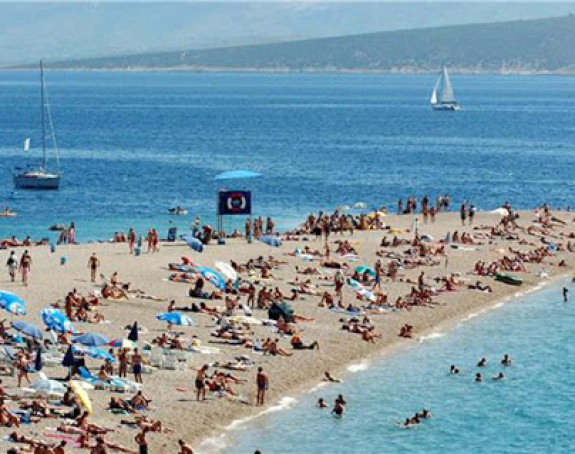 Hrvatska: Prekid turističke sezone moguć u avgustu?!