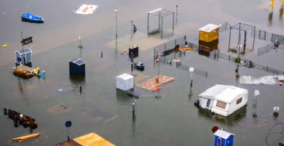 Bujica raznijela branu, naređena hitna evakuaicija