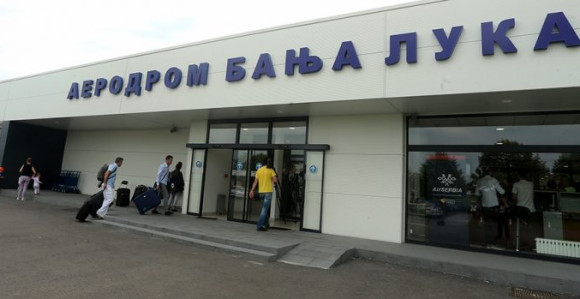 Krenuli na more, pa ostali na aerodromu