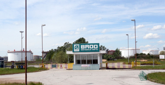 Rusima propao plan da prodaju hrvatski gas iz Rafinerije Brod